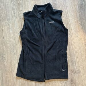 Columbia black fleece zip up vest